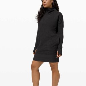 NWT LULULEMON CALL FOR COZY BLACK DRESS SIZE 4